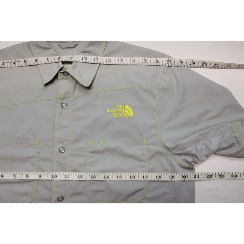 The North Face men's rip stop short sleeve pearl snap button front‎ shirt S